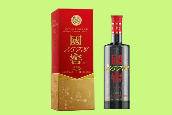 通辽市奈曼回收国窖1573.jpg